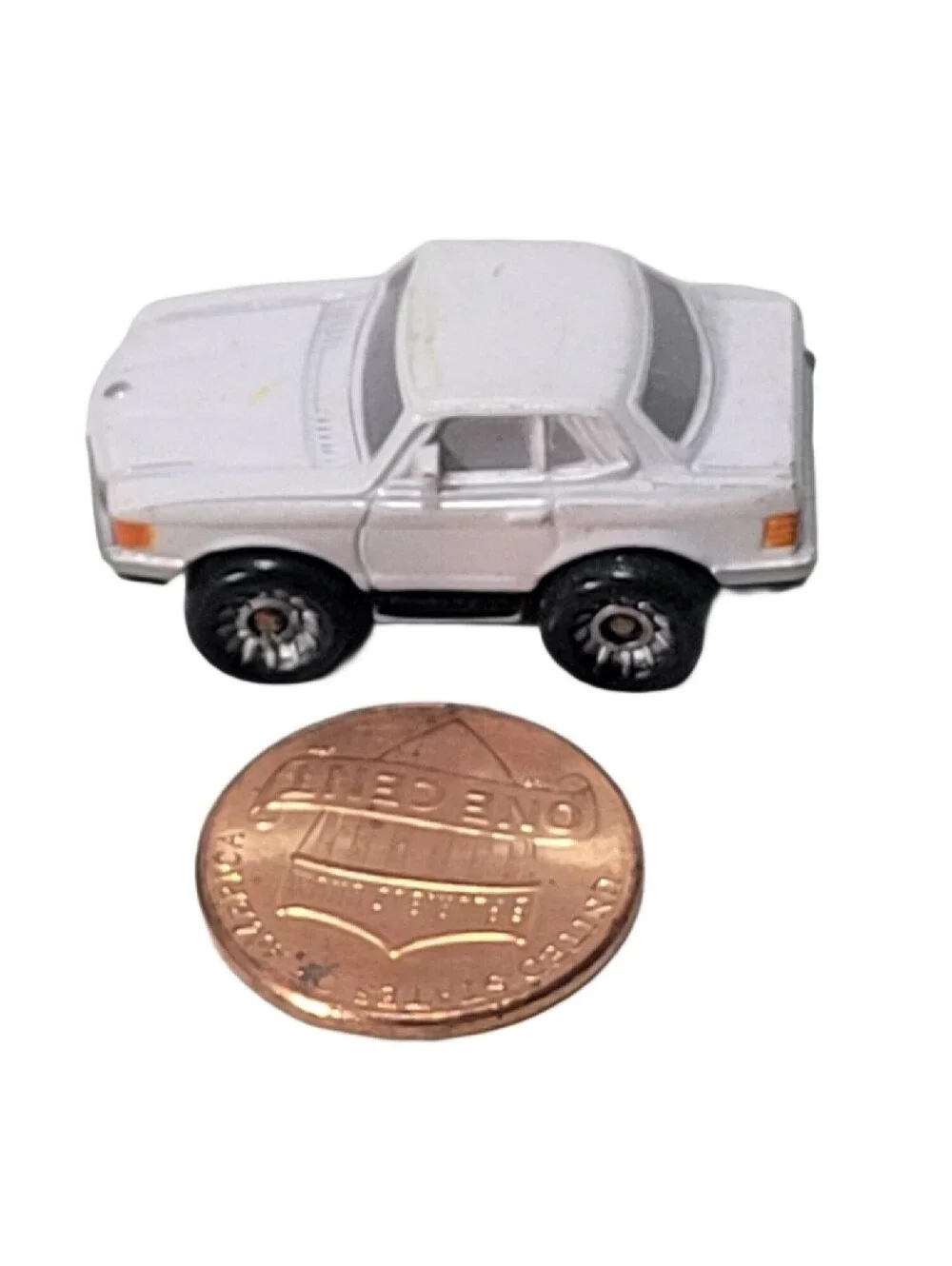 Vintage Micro Machines Mercedes Benz 450 SLC White Sun Changers Car Galoob 1989